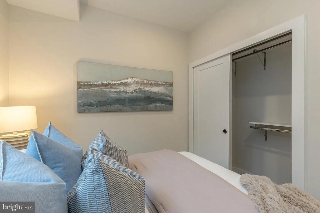 1754 WYLIE STREET Unit: 2