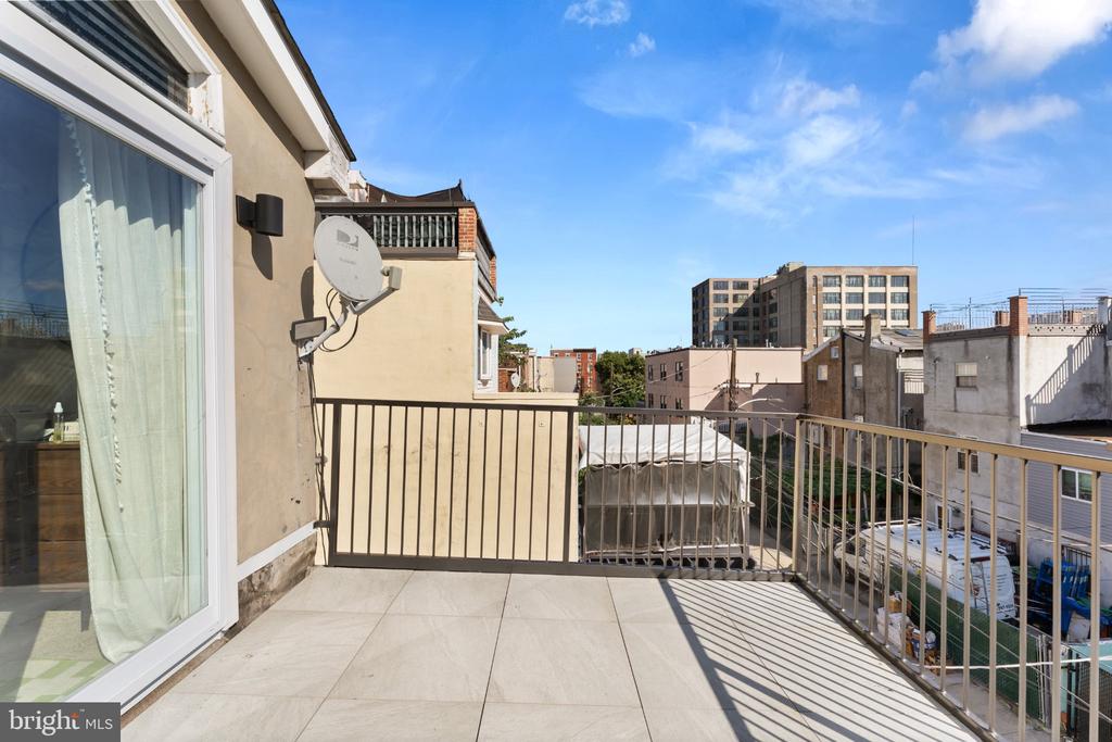 1132 MOUNT VERNON STREET