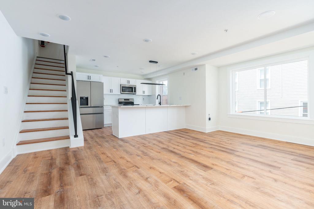 1715 S 18TH STREET Unit: 3