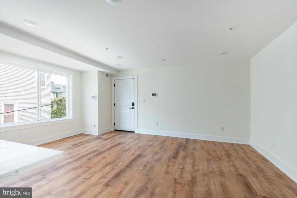 1715 S 18TH STREET Unit: 3