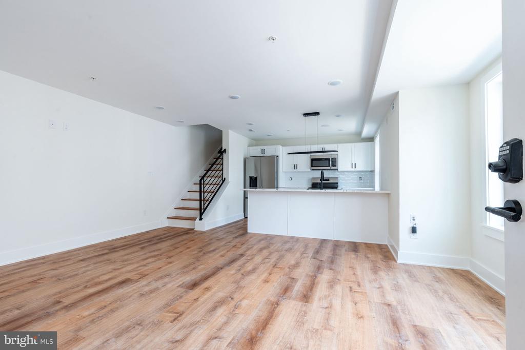 1715 S 18TH STREET Unit: 3
