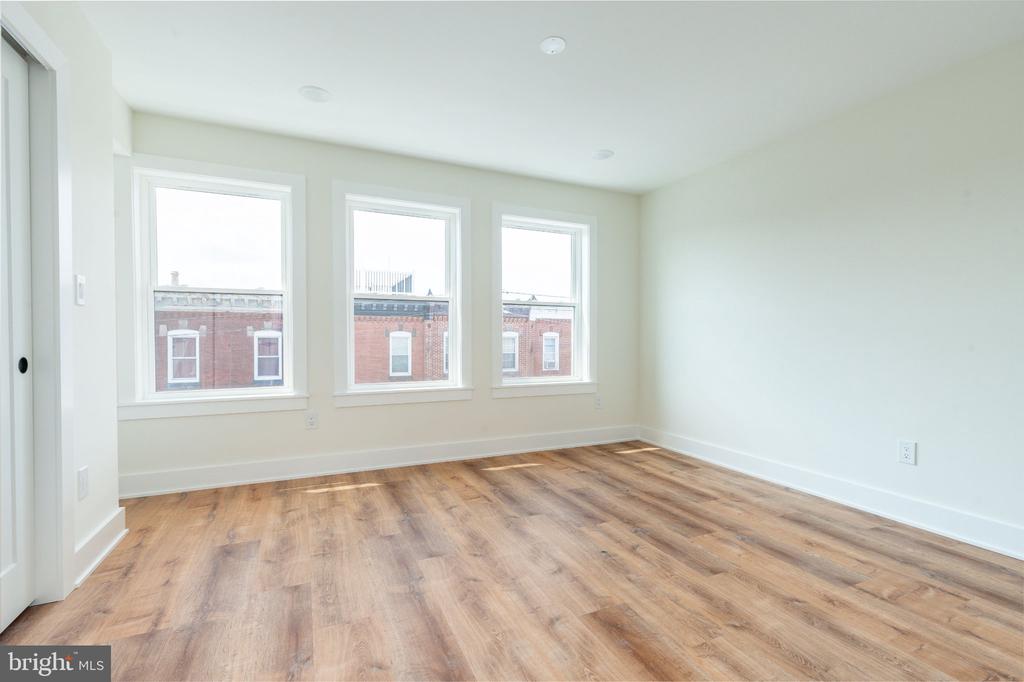 1715 S 18TH STREET Unit: 3