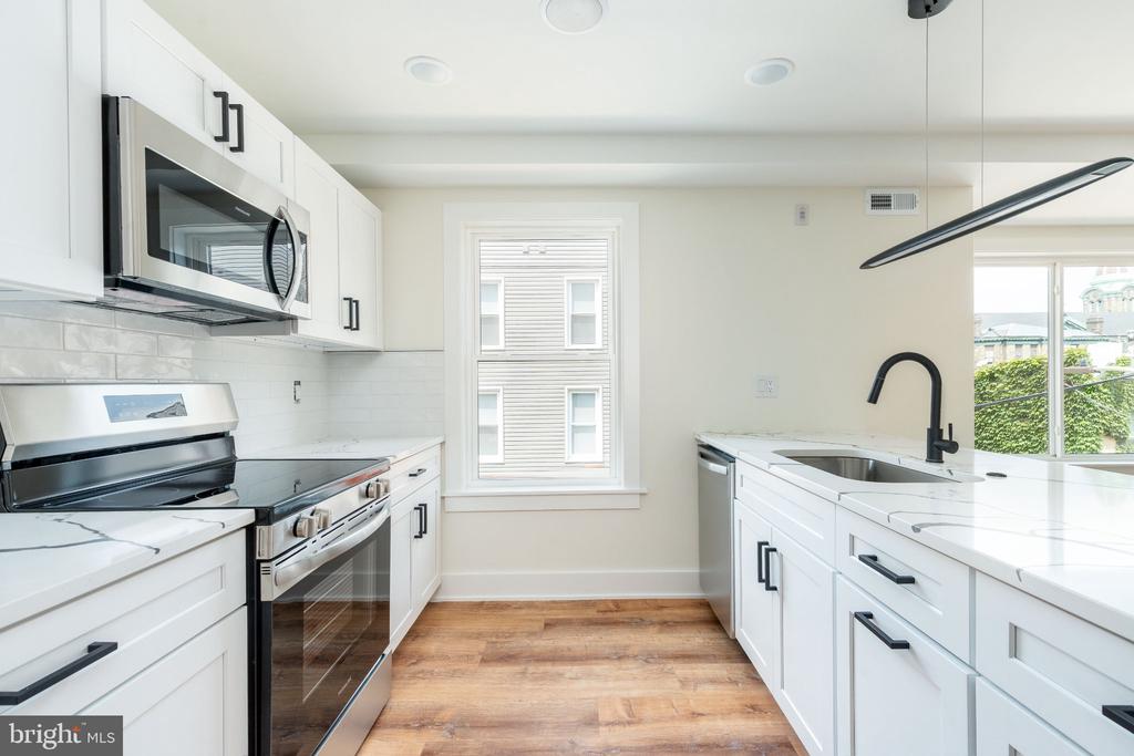 1715 S 18TH STREET Unit: 3