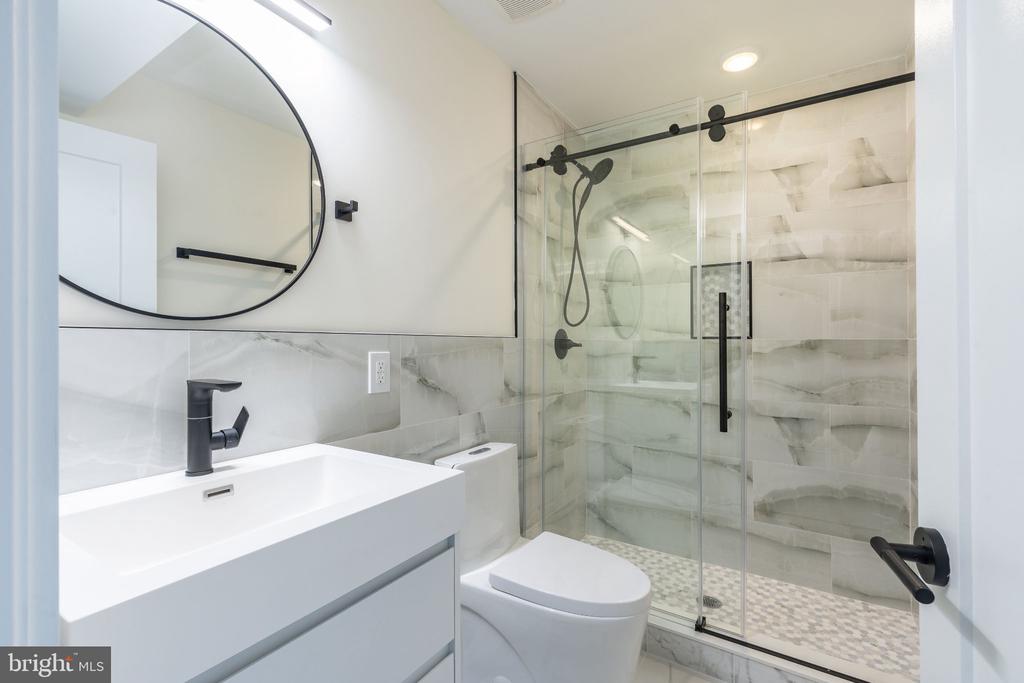 1715 S 18TH STREET Unit: 3