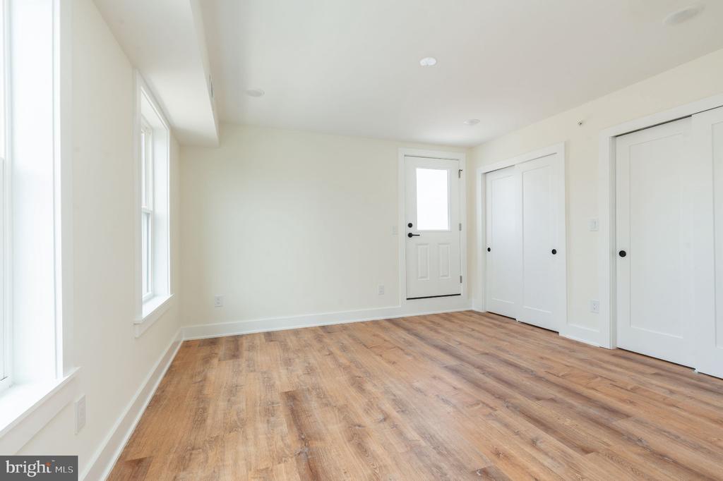 1715 S 18TH STREET Unit: 3