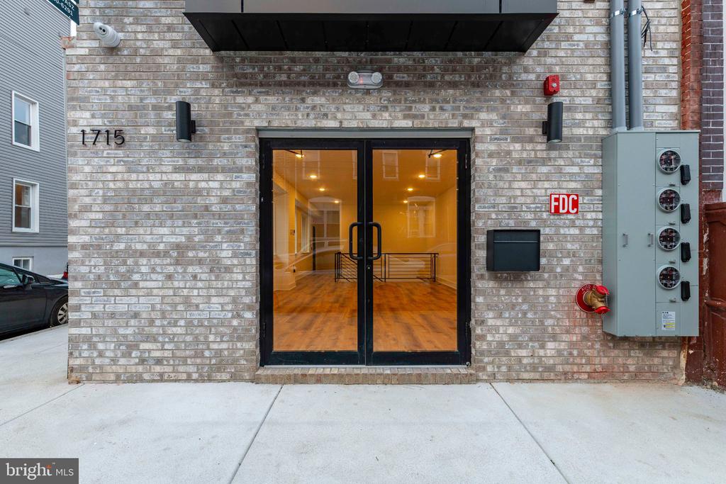1715 S 18TH STREET