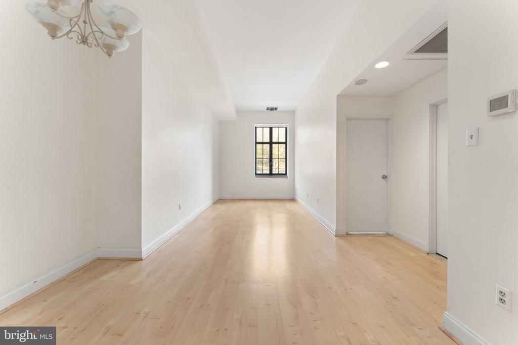 1601 SPRING GARDEN STREET Unit: M108