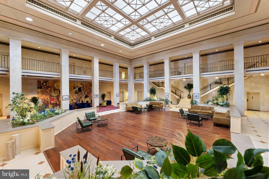 1601 SPRING GARDEN STREET Unit: M108