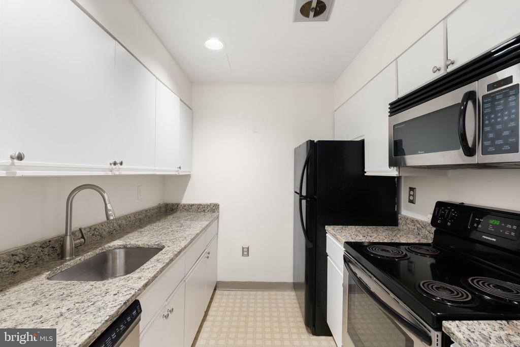 1601 SPRING GARDEN STREET Unit: M108