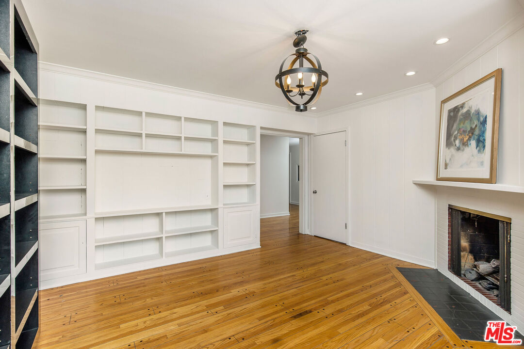 1641 Virginia Ave
