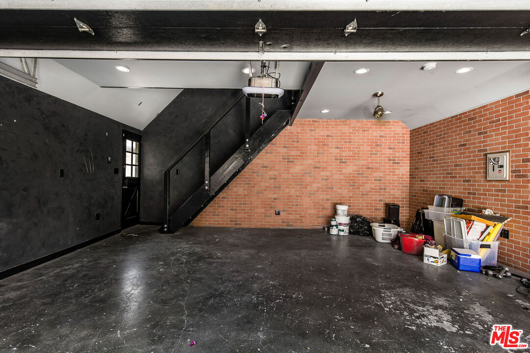 1641 Virginia Ave