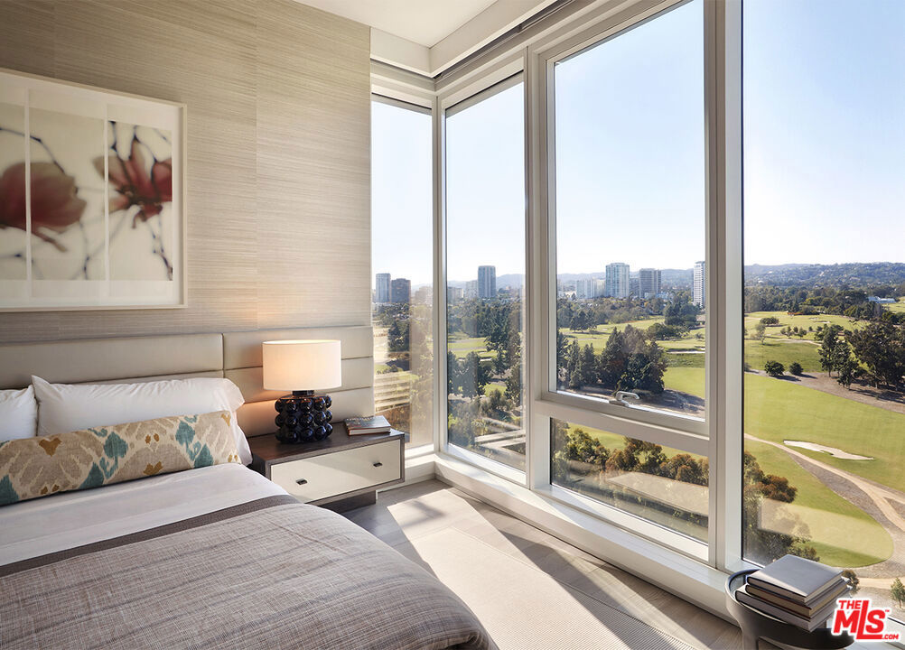 10000 SANTA MONICA Boulevard 1703