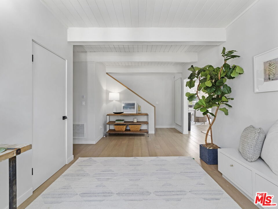 2304 Vestal Ave | Elysian Heights