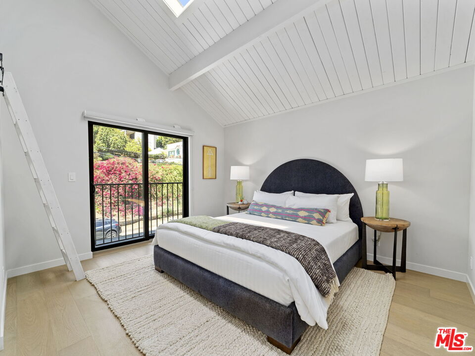 2304 Vestal Ave | Elysian Heights