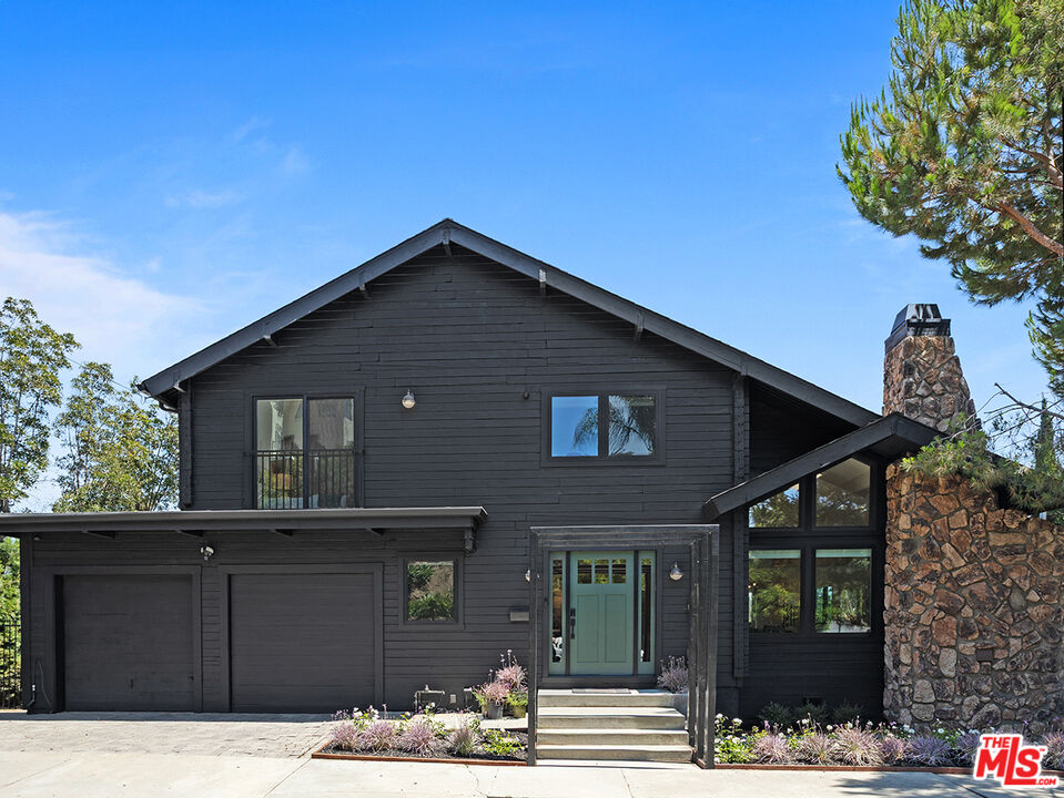 2304 Vestal Ave | Elysian Heights