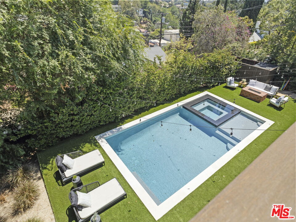 2304 Vestal Ave | Elysian Heights
