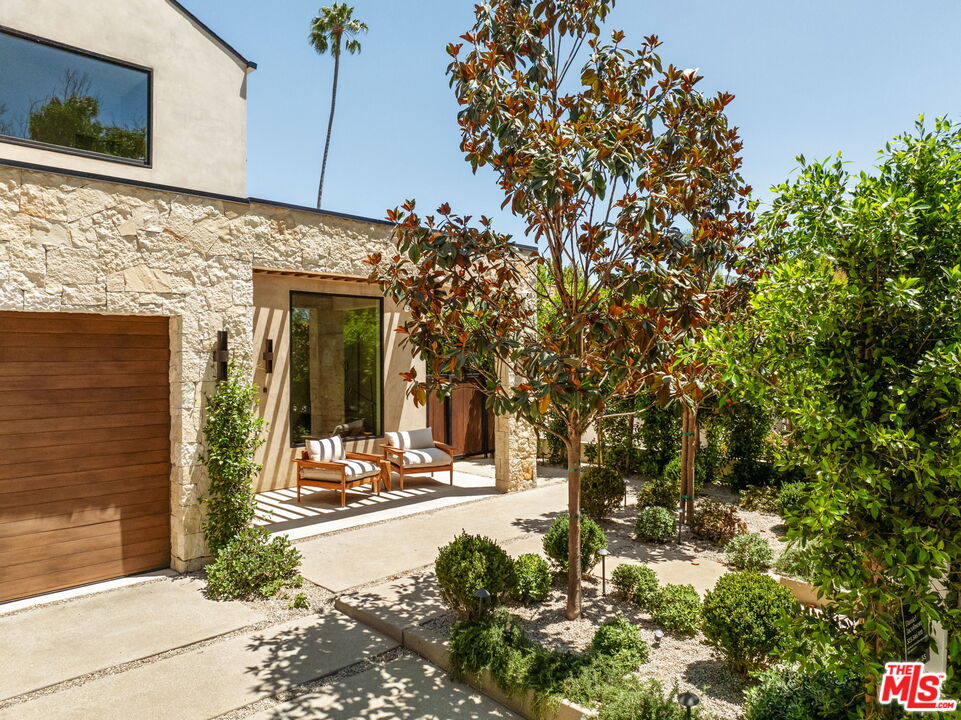 636 N Laurel Ave
