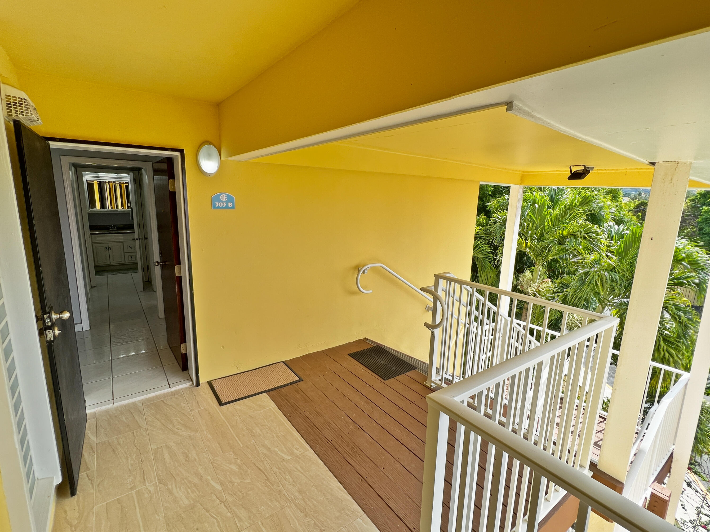 303 Golden Rock CO, Colony Cove, St. Croix Unit: 303