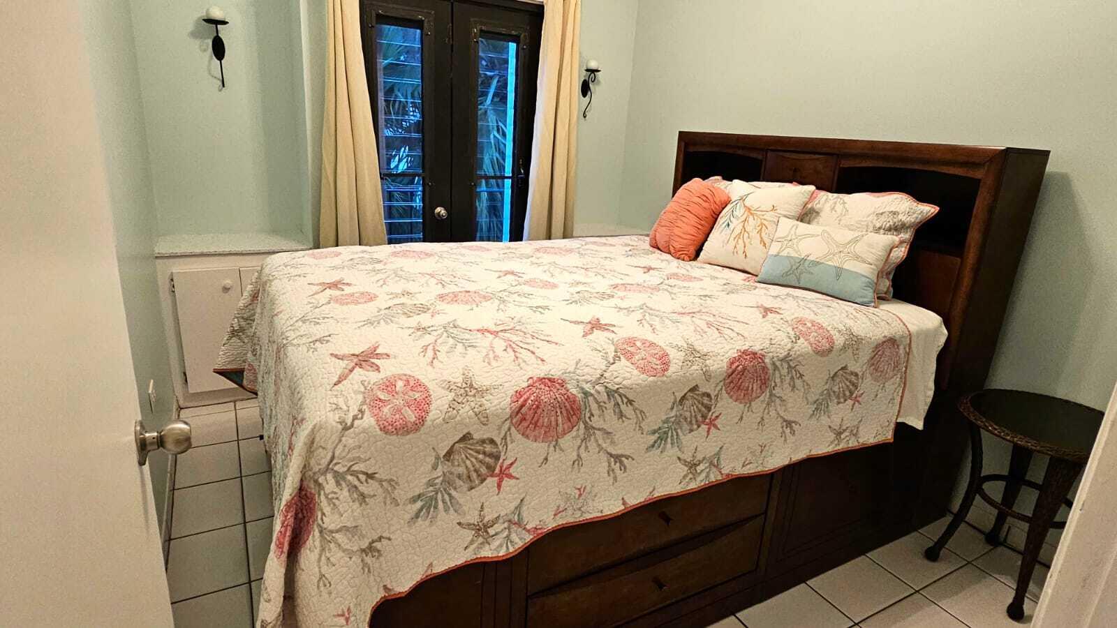 B-14 Hermon Hill CO, Questa Verde, St. Croix Unit: B-14