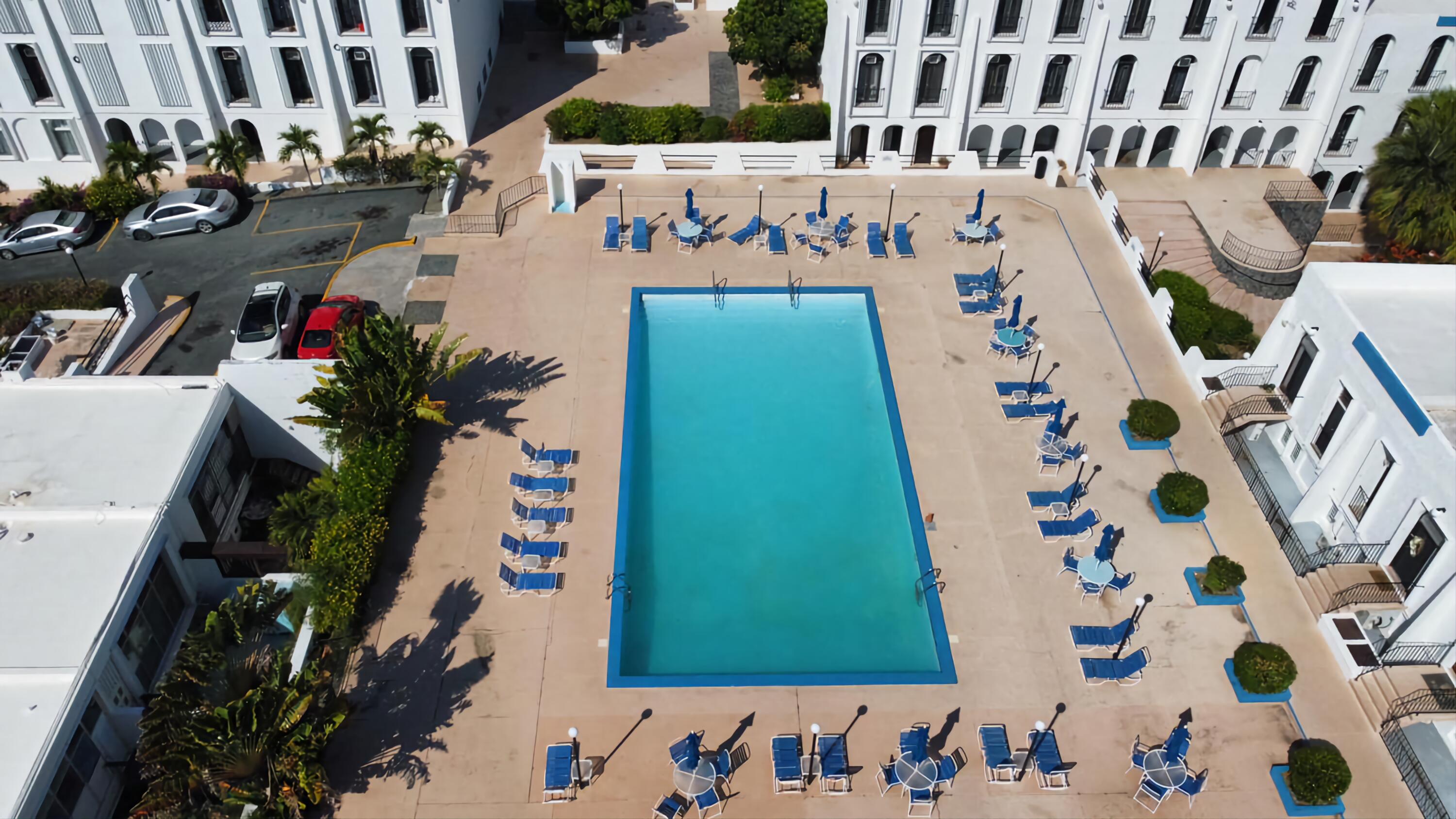 B-14 Hermon Hill CO, Questa Verde, St. Croix Unit: B-14