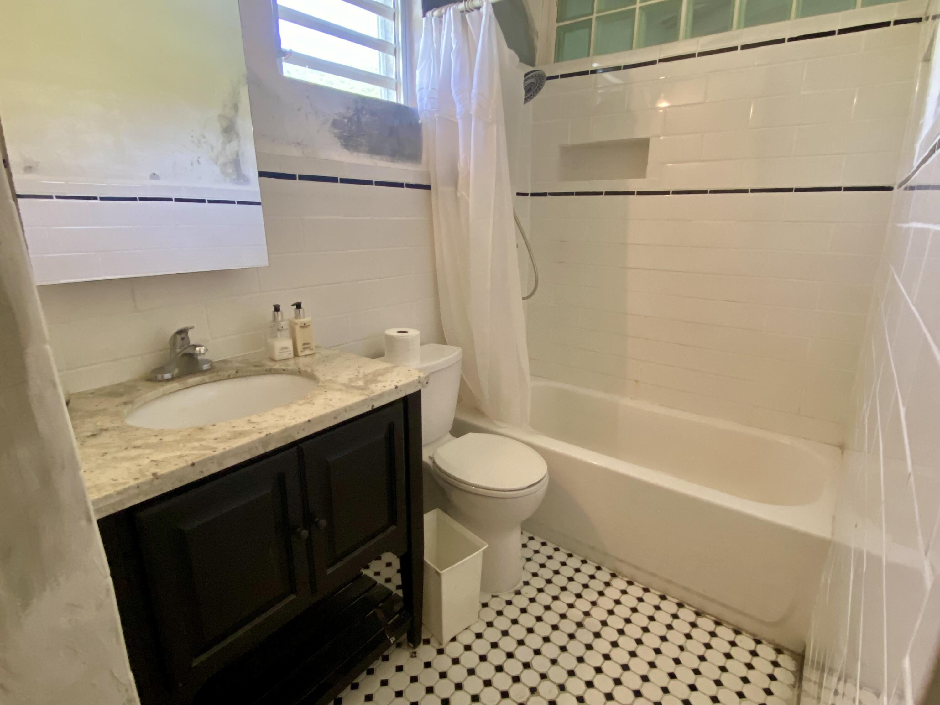 94 Tipperary EA, 94, St. Croix Unit: 94