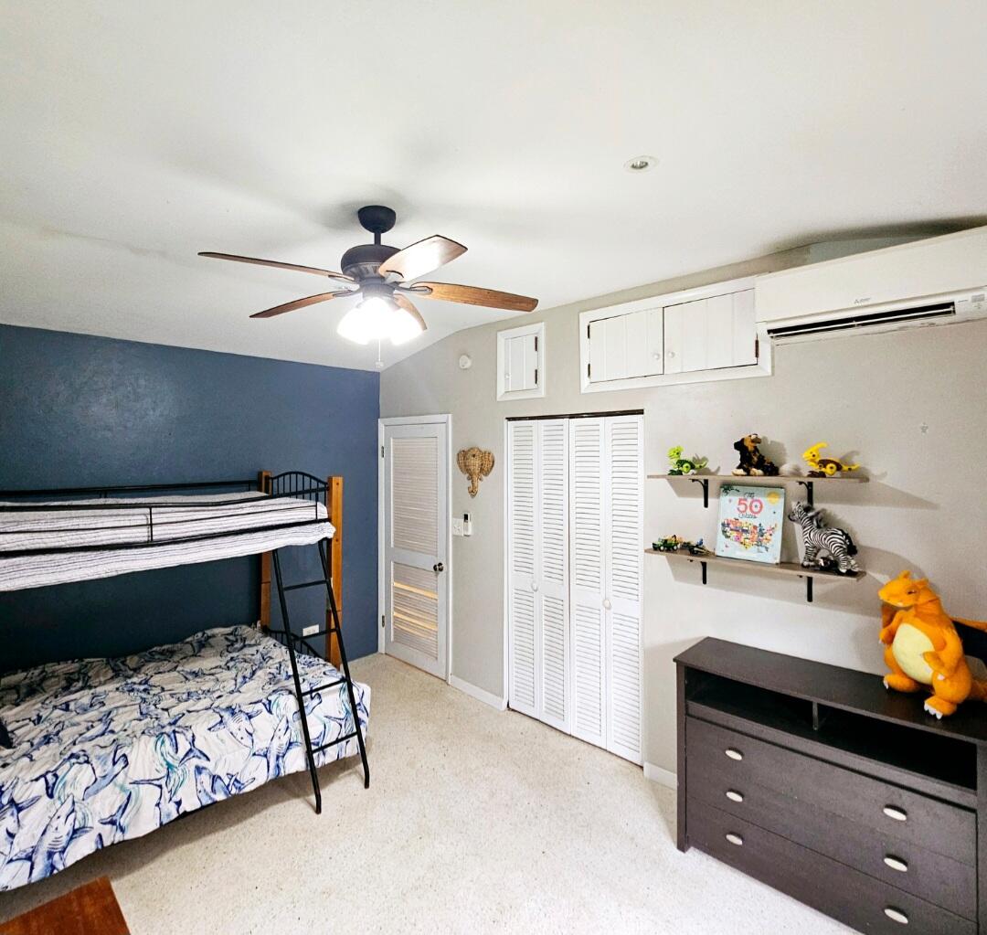 28 A&C Rattan QU, 28 A&C, St. Croix Unit: 28 A&C