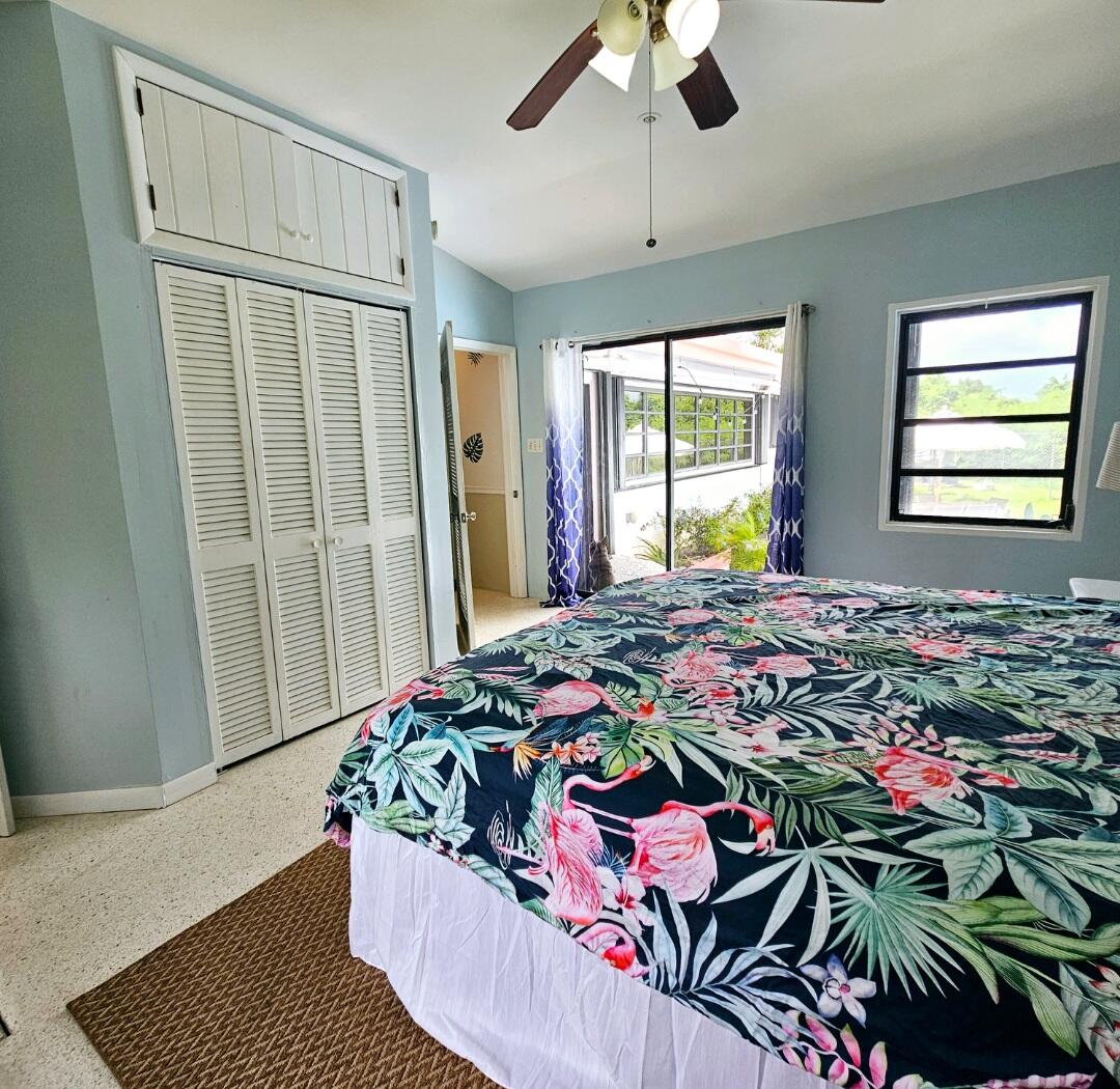 28 A&C Rattan QU, 28 A&C, St. Croix Unit: 28 A&C