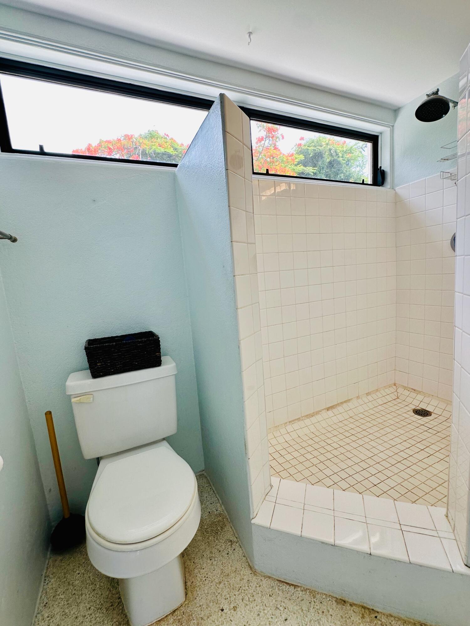 28 A&C Rattan QU, 28 A&C, St. Croix Unit: 28 A&C