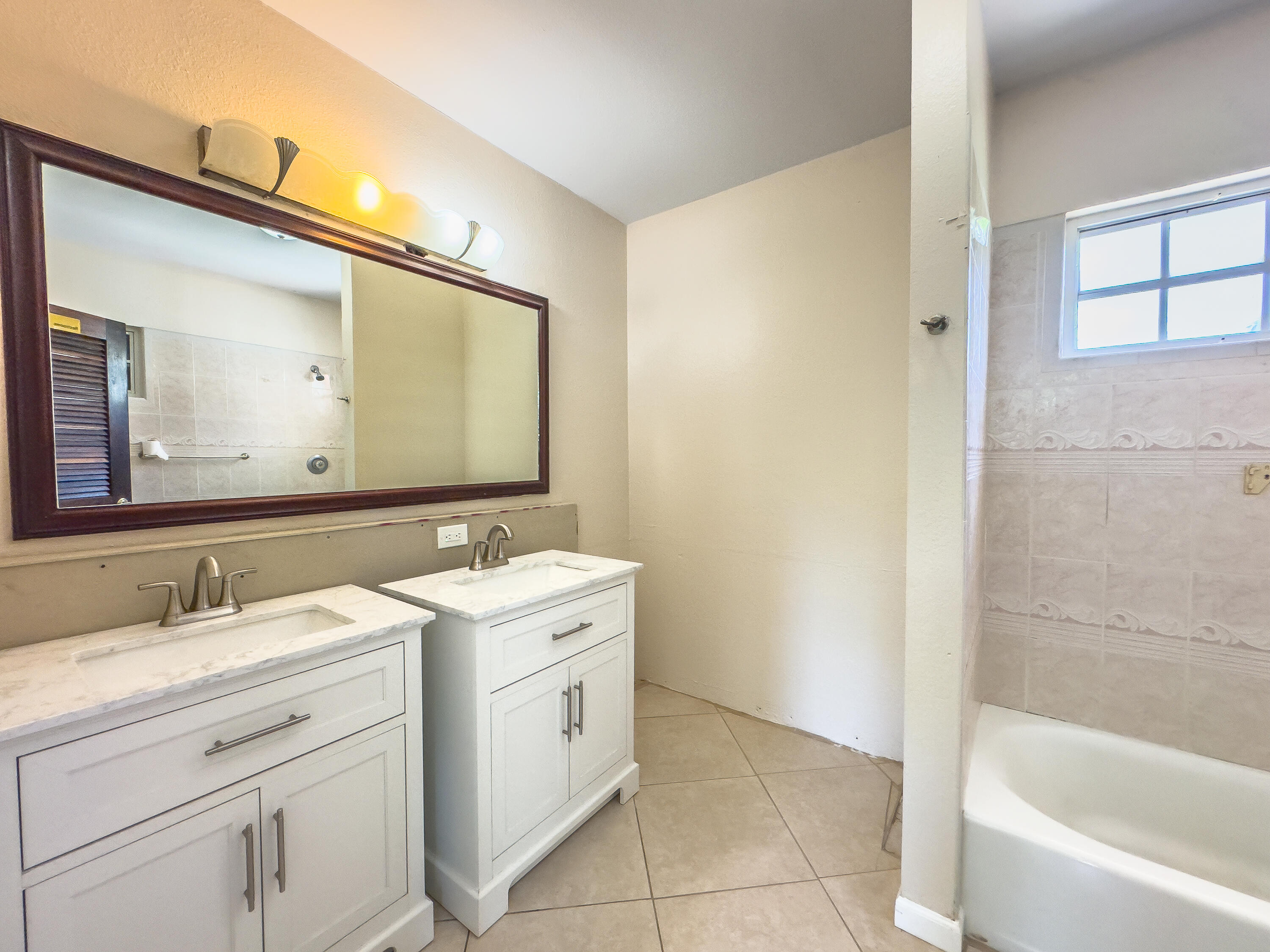 49 Unit 1 Mountain PR, 49 Unit 1, St. Croix Unit: 49 Unit 1