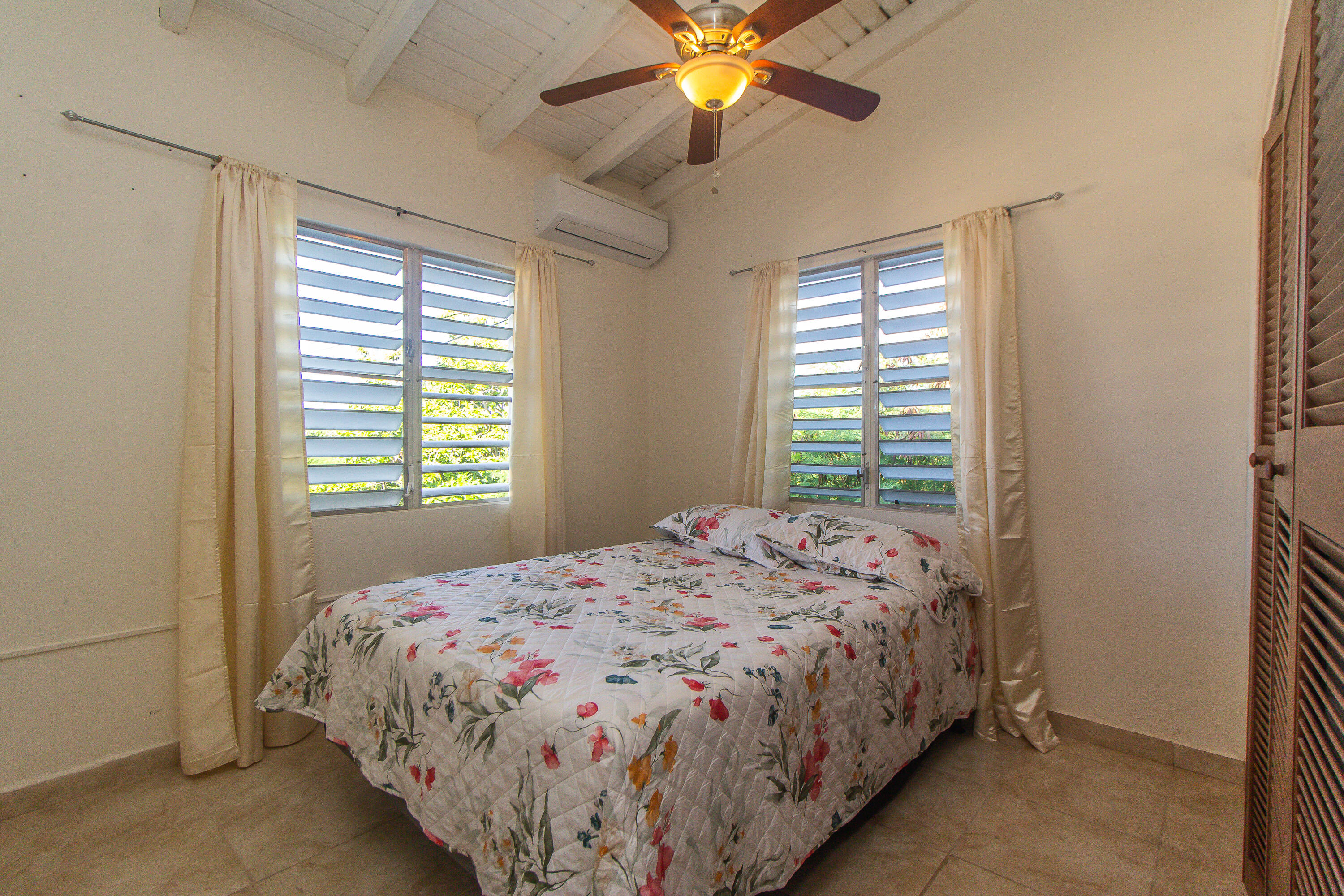 204 Peter's Rest QU, 204, St. Croix Unit: 204