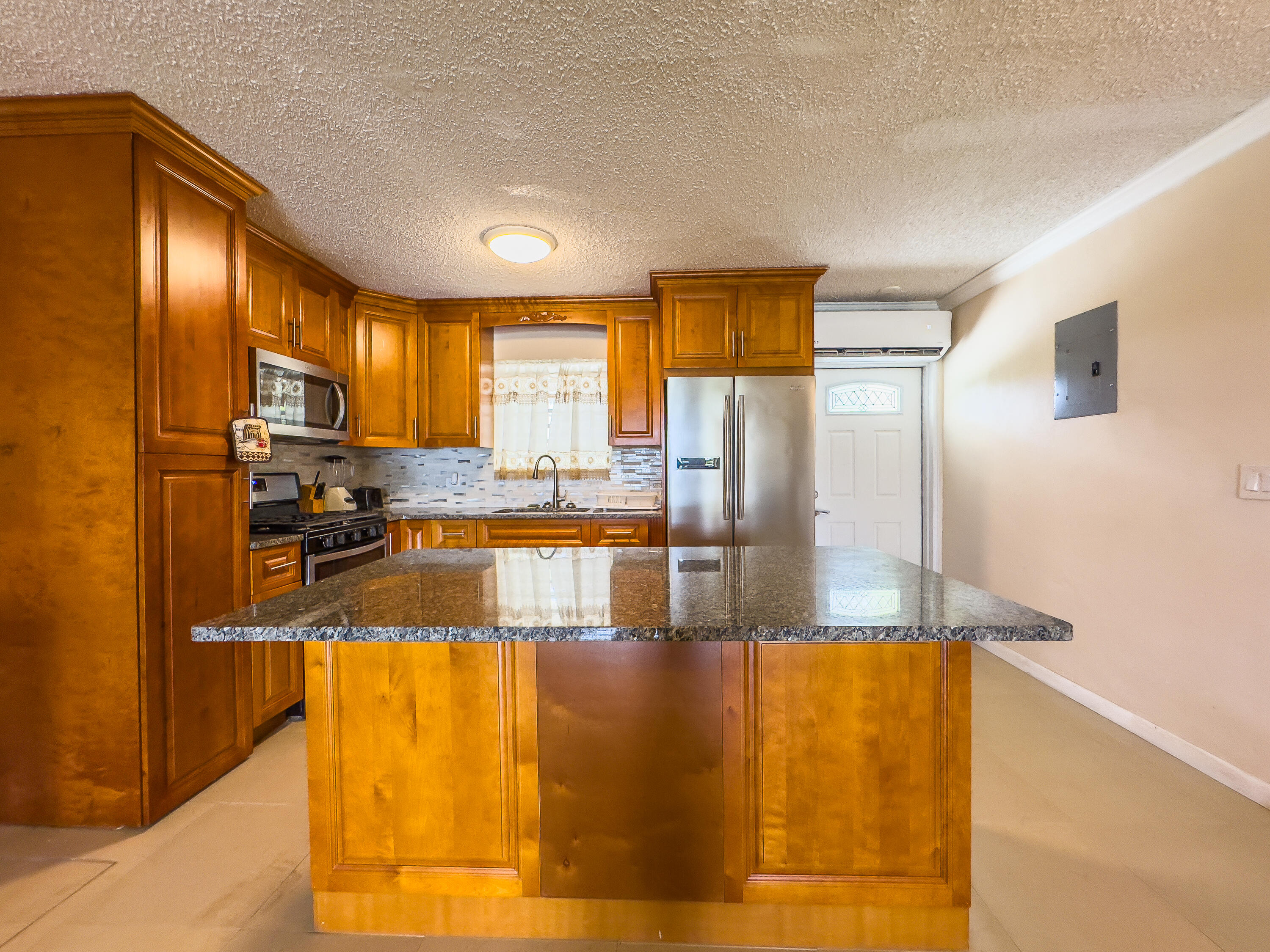 114 apt B Mt. Pleasant EA, St. Croix