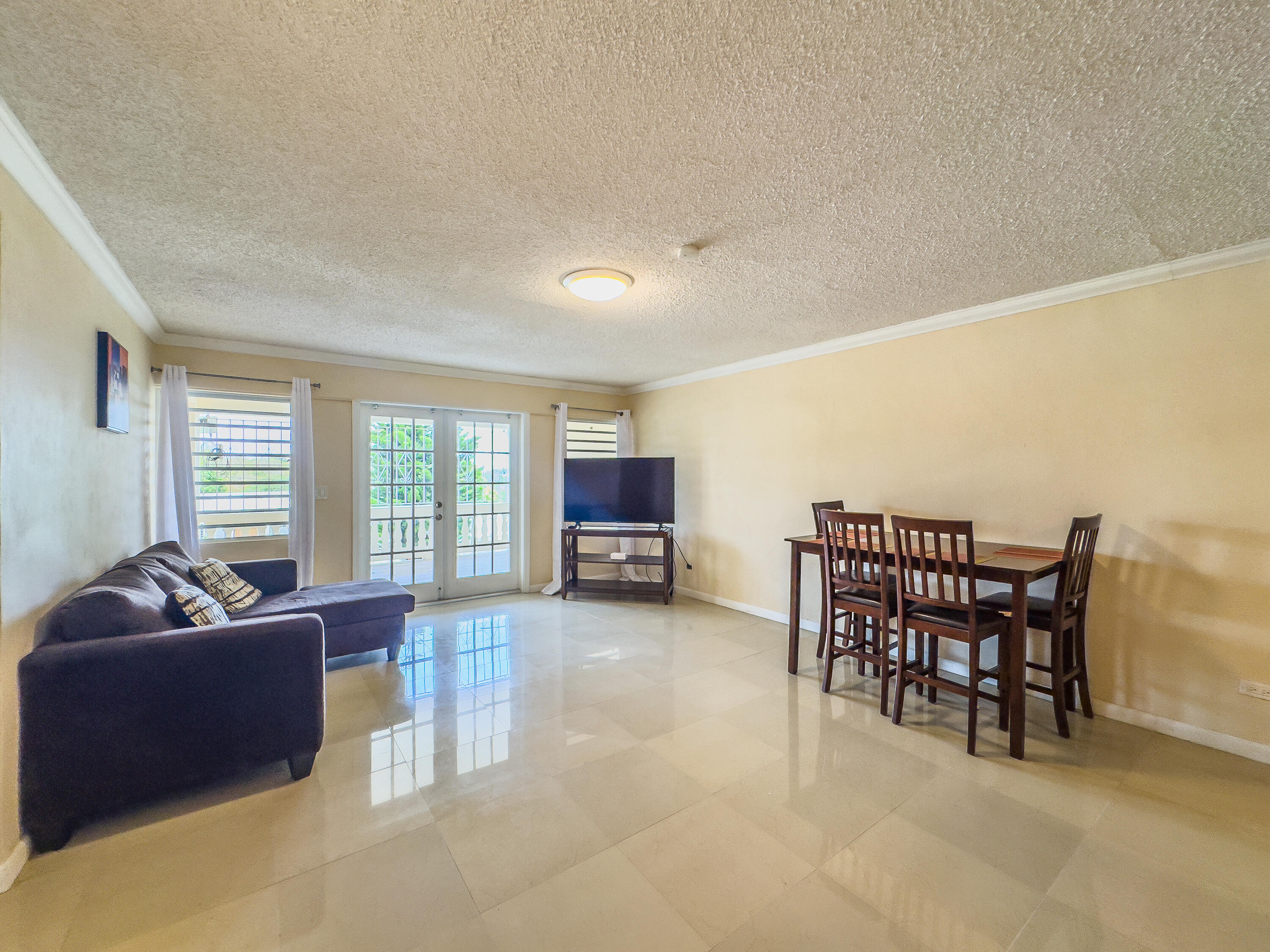 114 apt B Mt. Pleasant EA, St. Croix