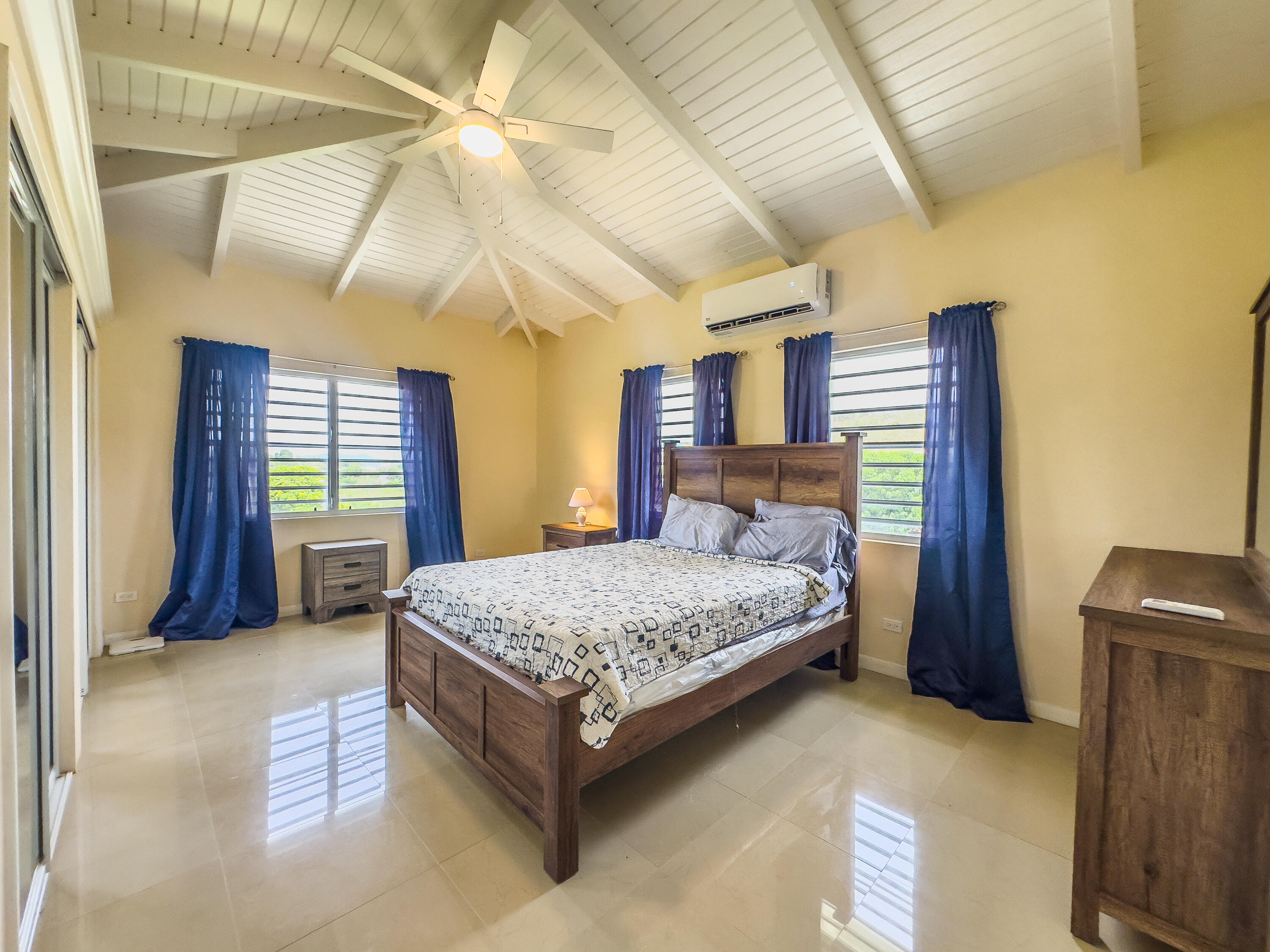 114 apt C Mt. Pleasant EA, St. Croix