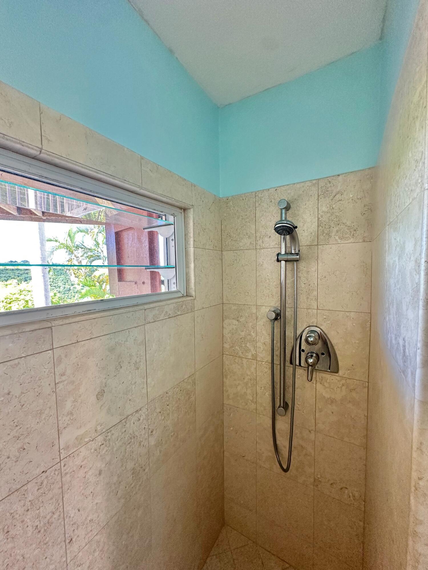 28 Eliza's Retreat EA, 28, St. Croix Unit: 28