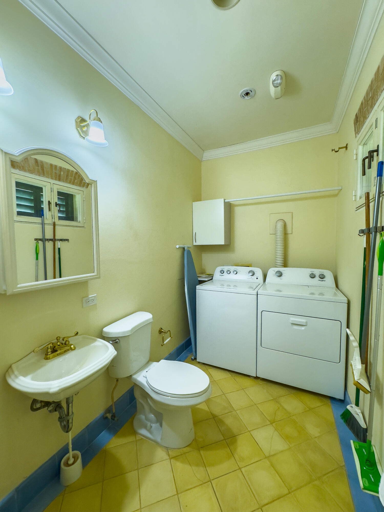 2 Hill St Christiansted CH, St. Croix