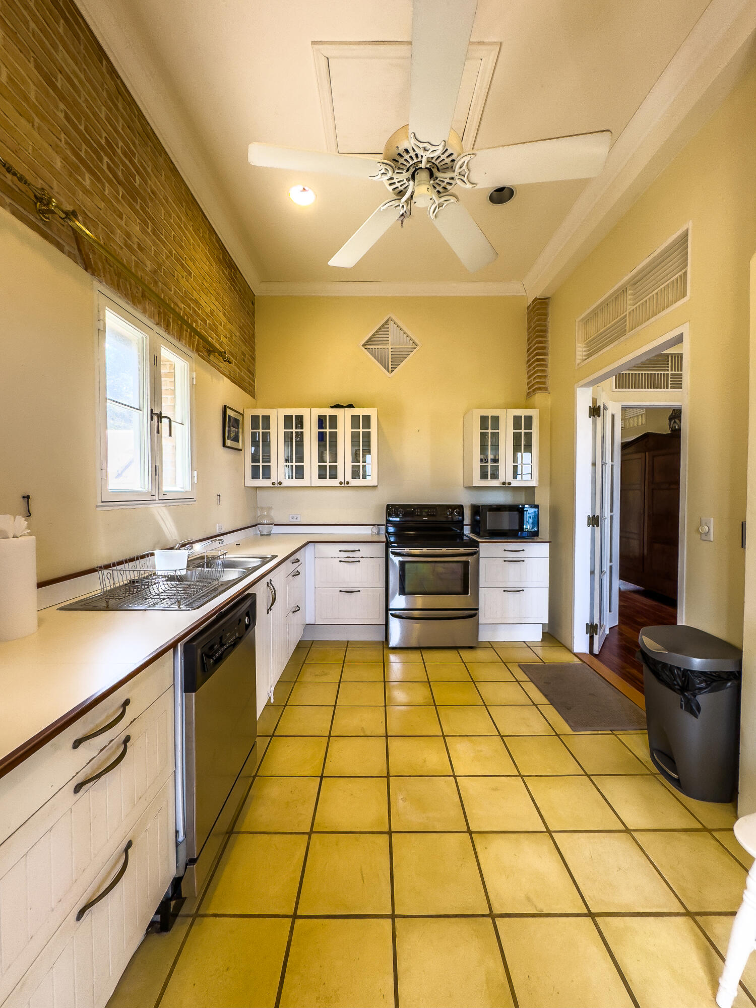 2 Hill St Christiansted CH, St. Croix