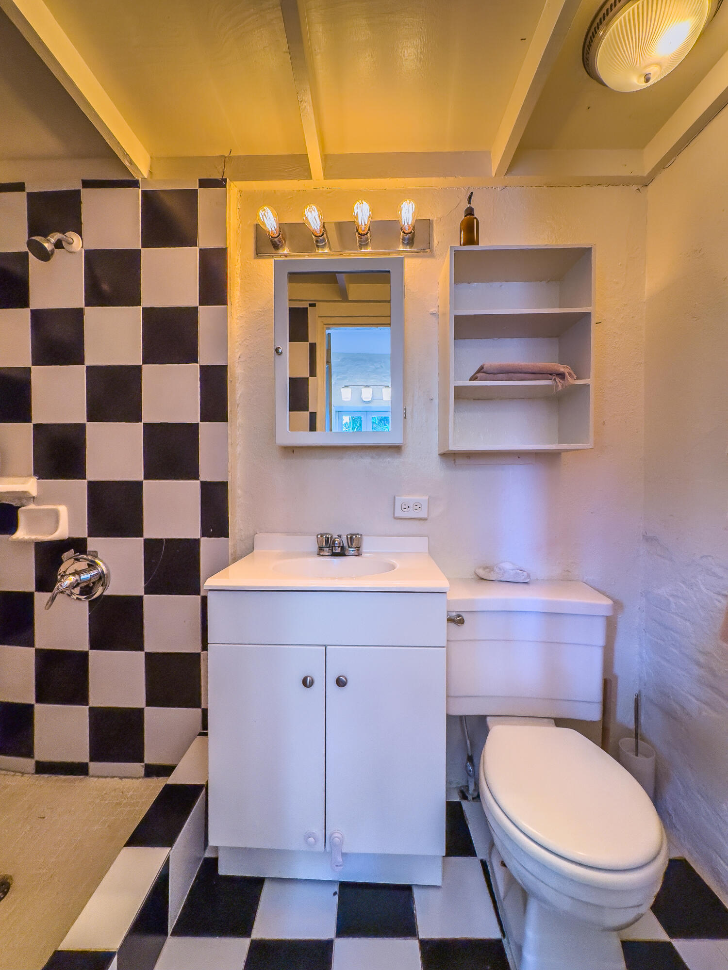 2 Hill St Christiansted CH, St. Croix