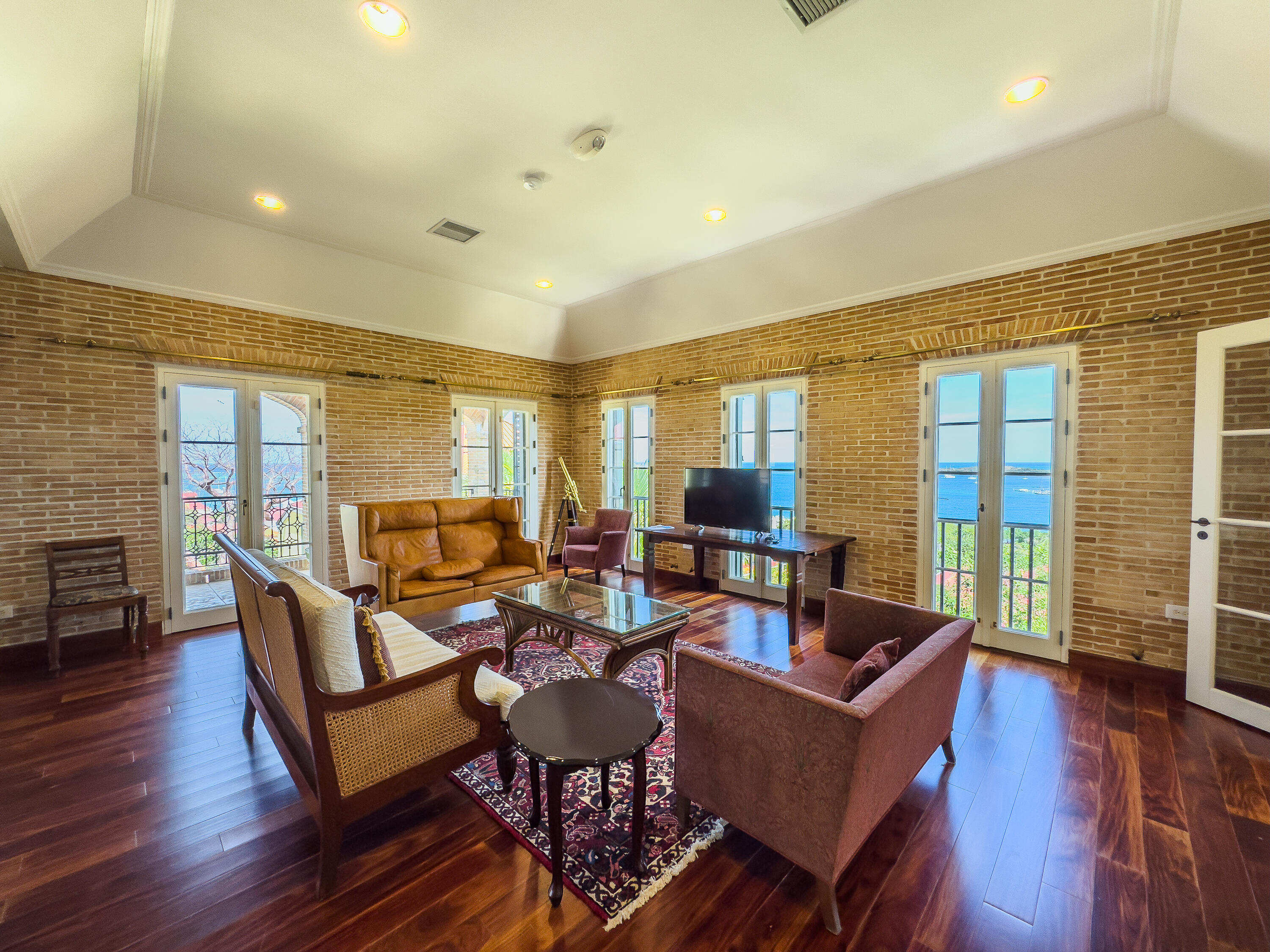 2 Hill St Christiansted CH, St. Croix