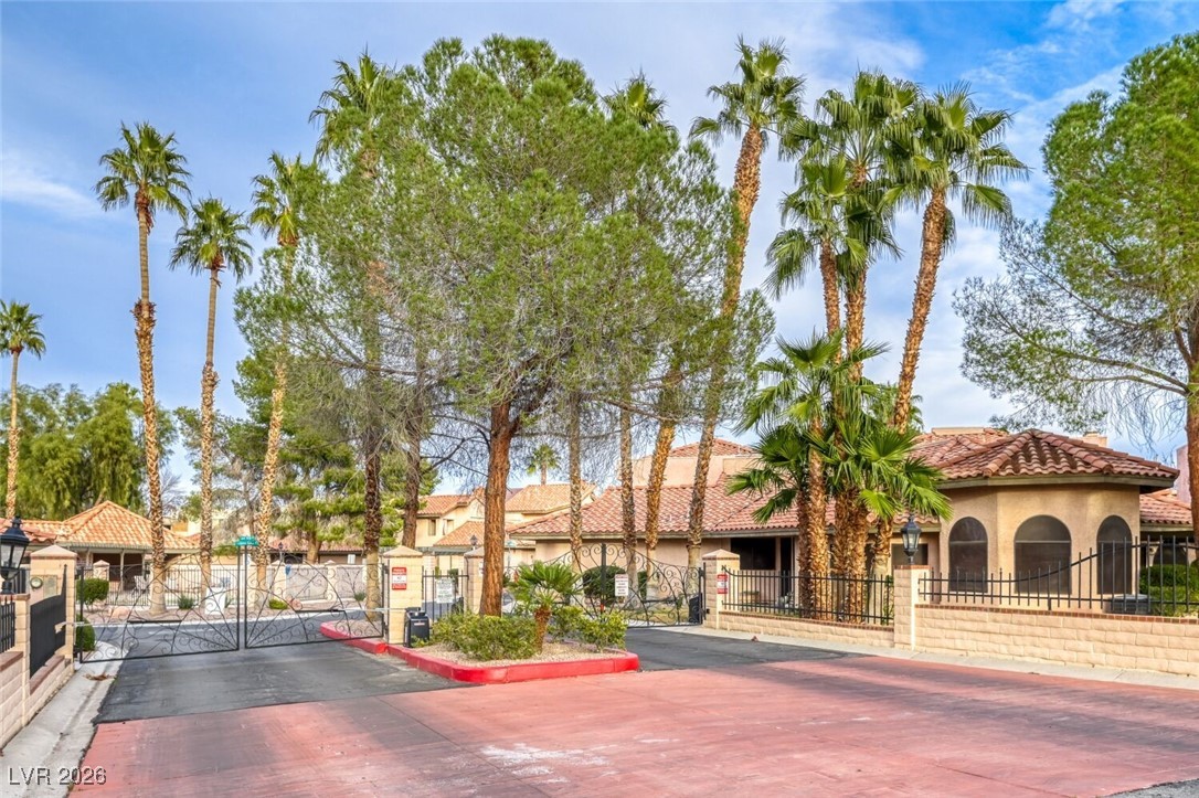 3607 Laguna Verde Way