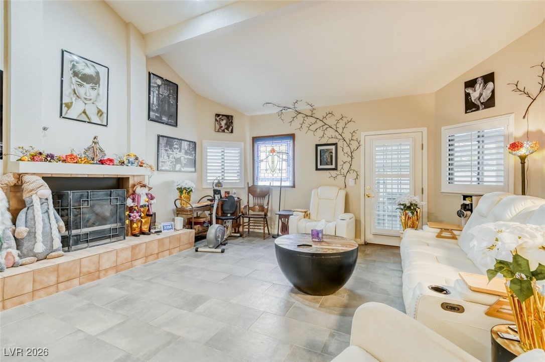 3607 Laguna Verde Way