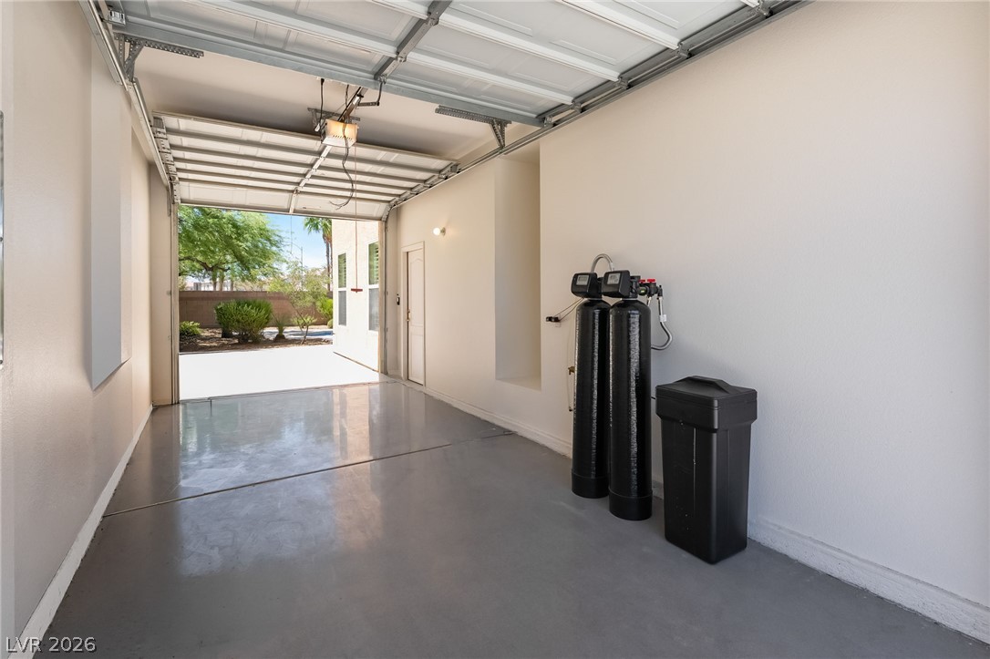 7390 Salvadora Place