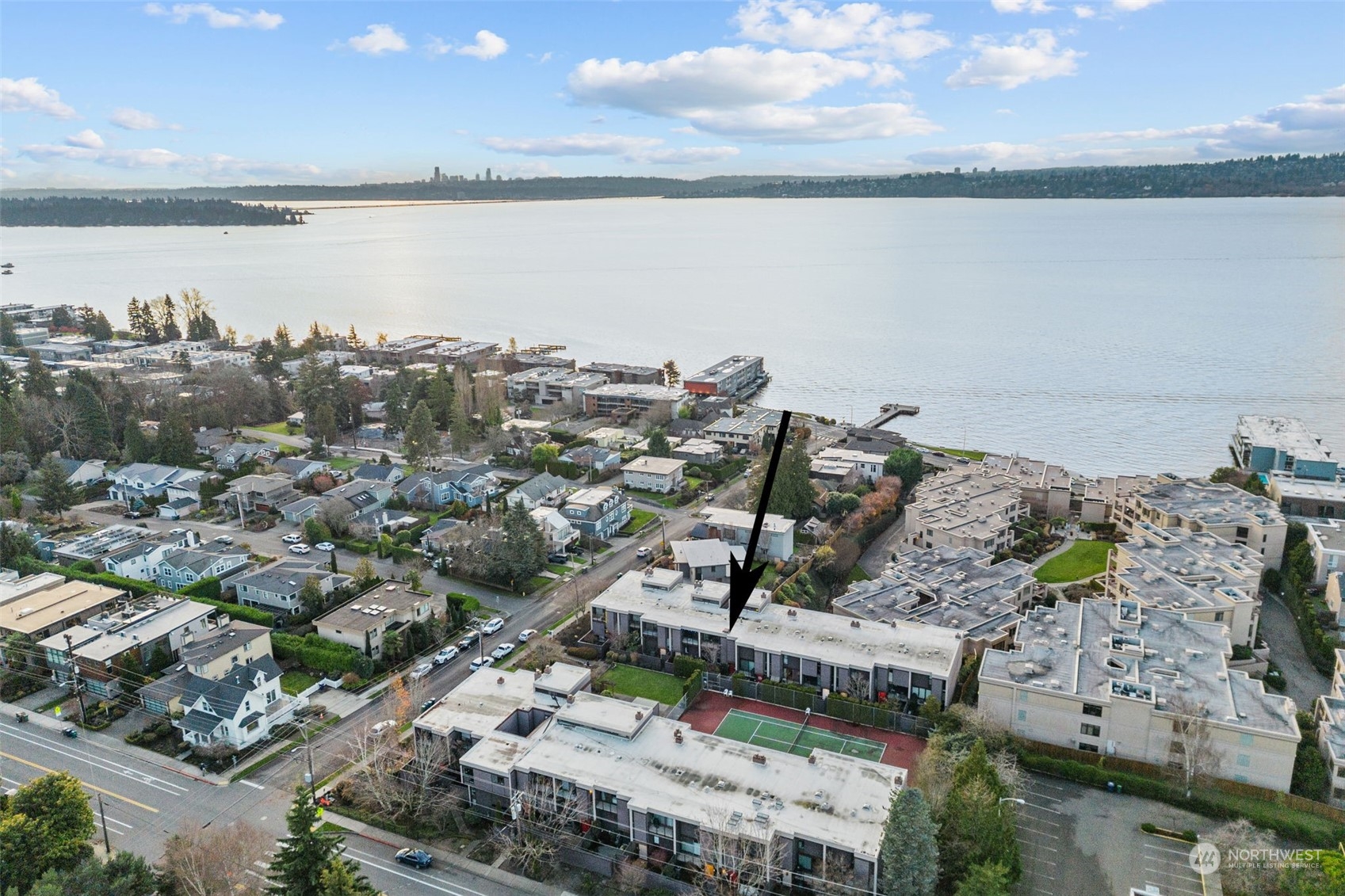 300 7th Avenue S Unit: 18