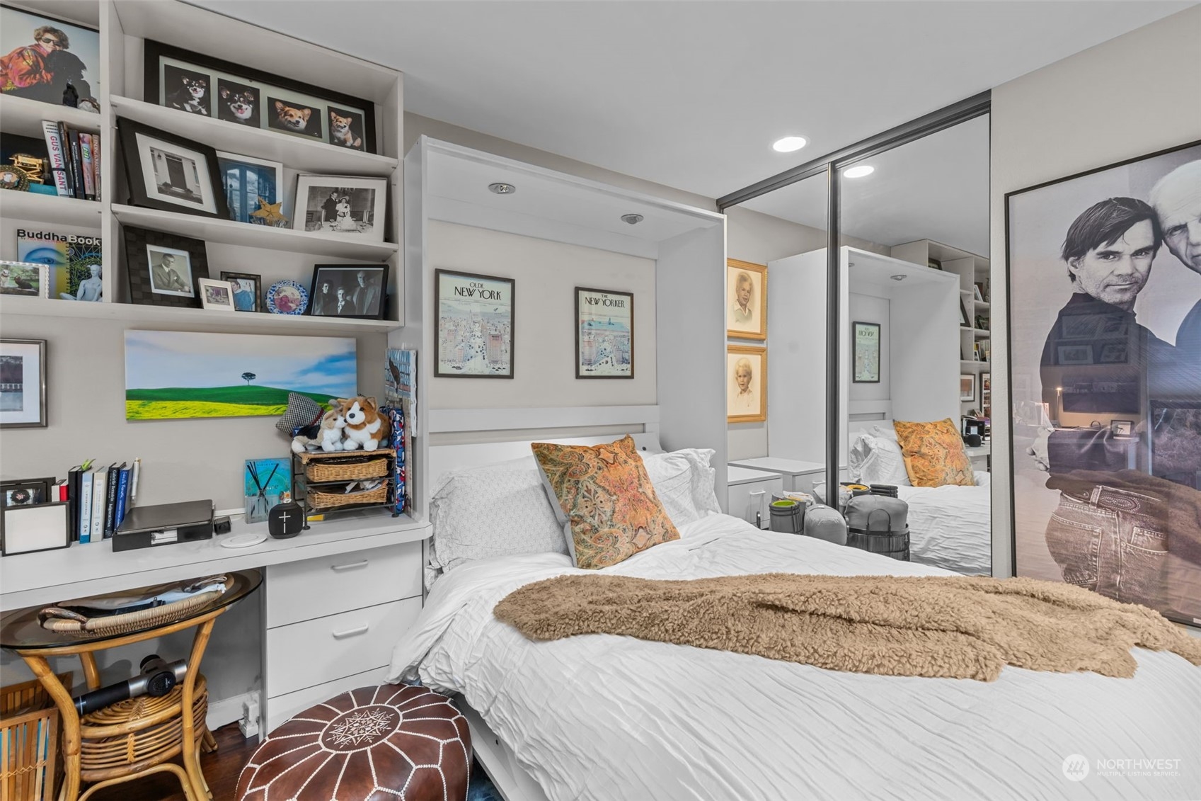 300 7th Avenue S Unit: 18