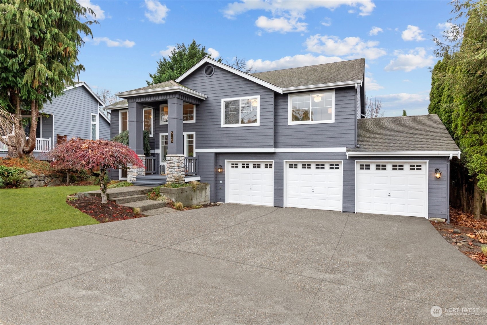 5123 Nathan Loop Avenue SE