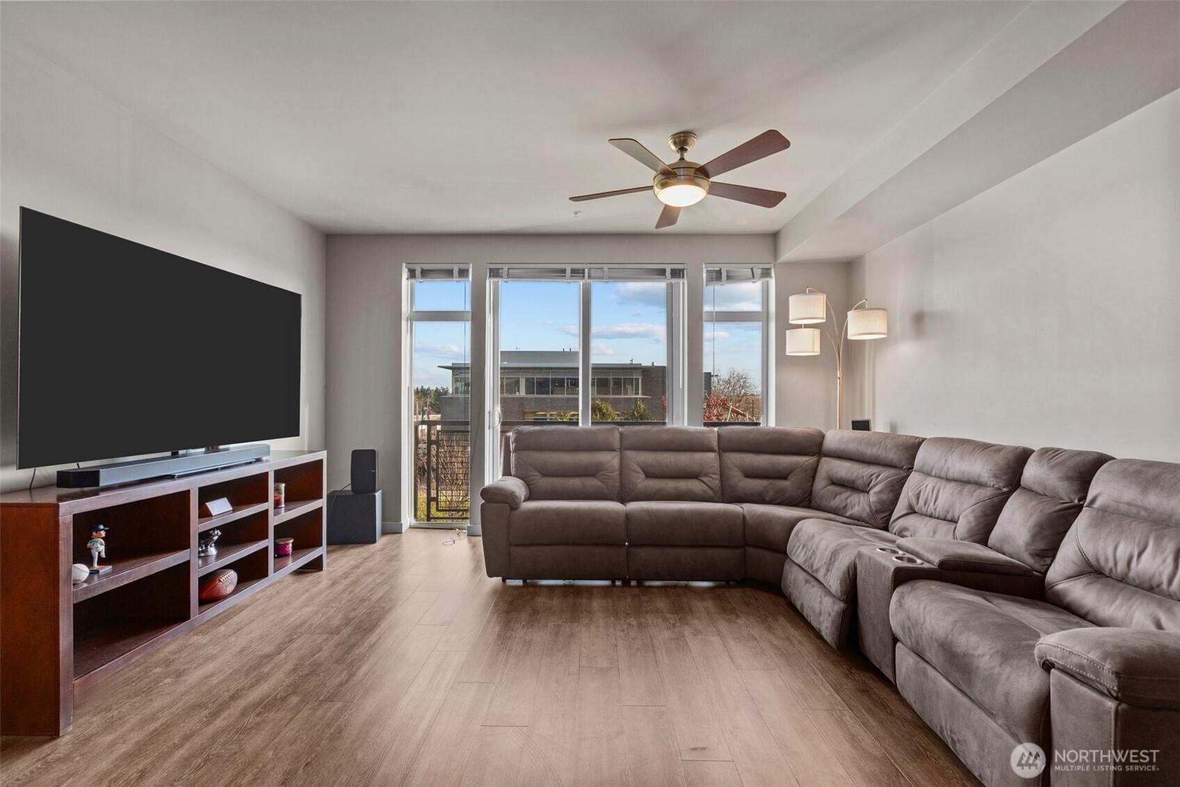 15100 6th Avenue SW Unit: 305