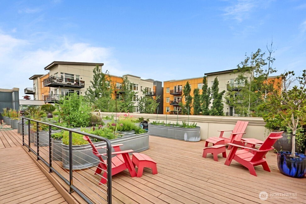 15100 6th Avenue SW Unit: 305