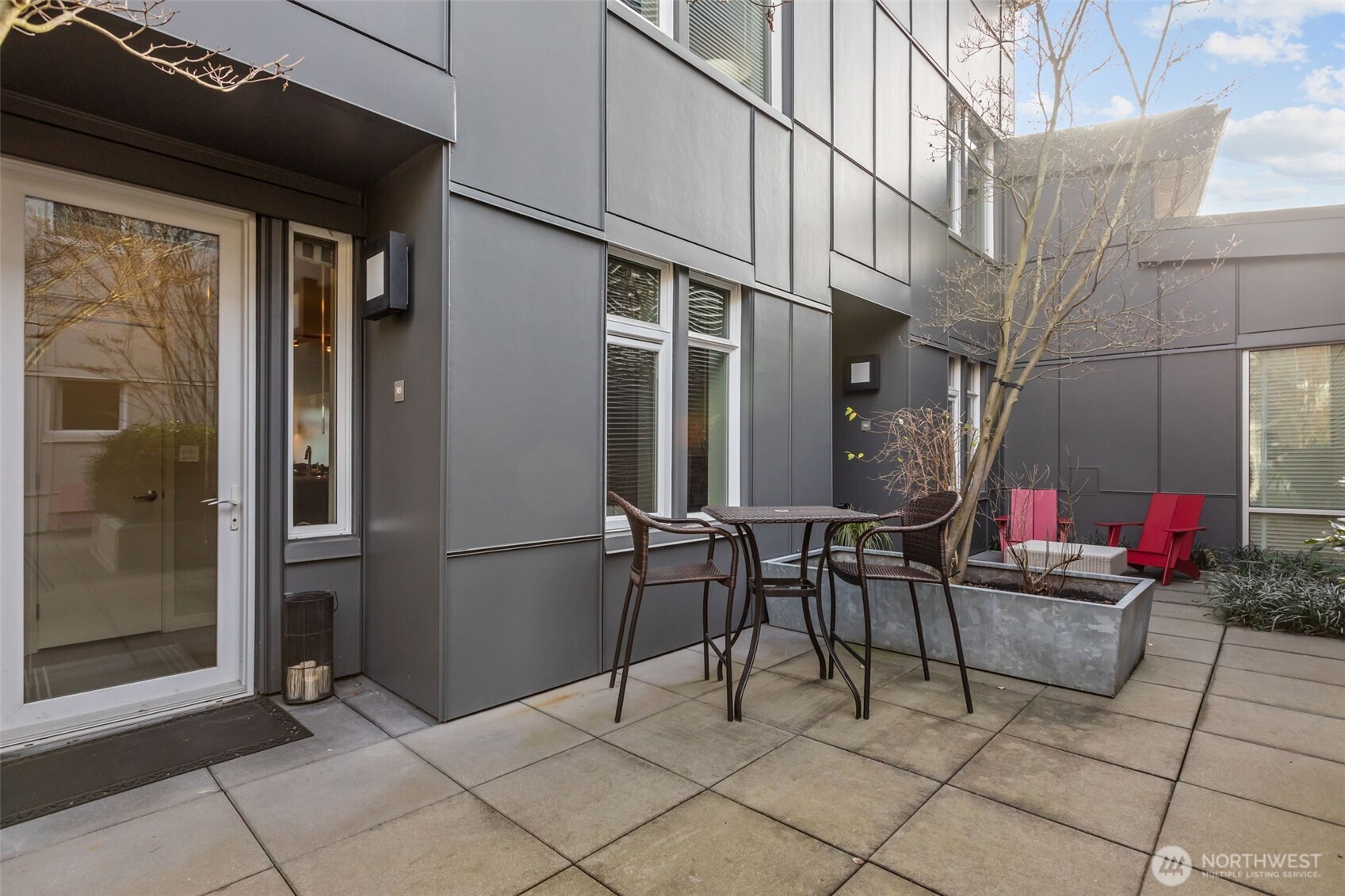 15100 6th Avenue SW Unit: 305