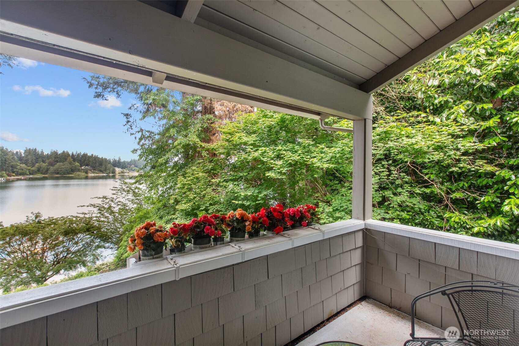 22 Loch Lane SW
