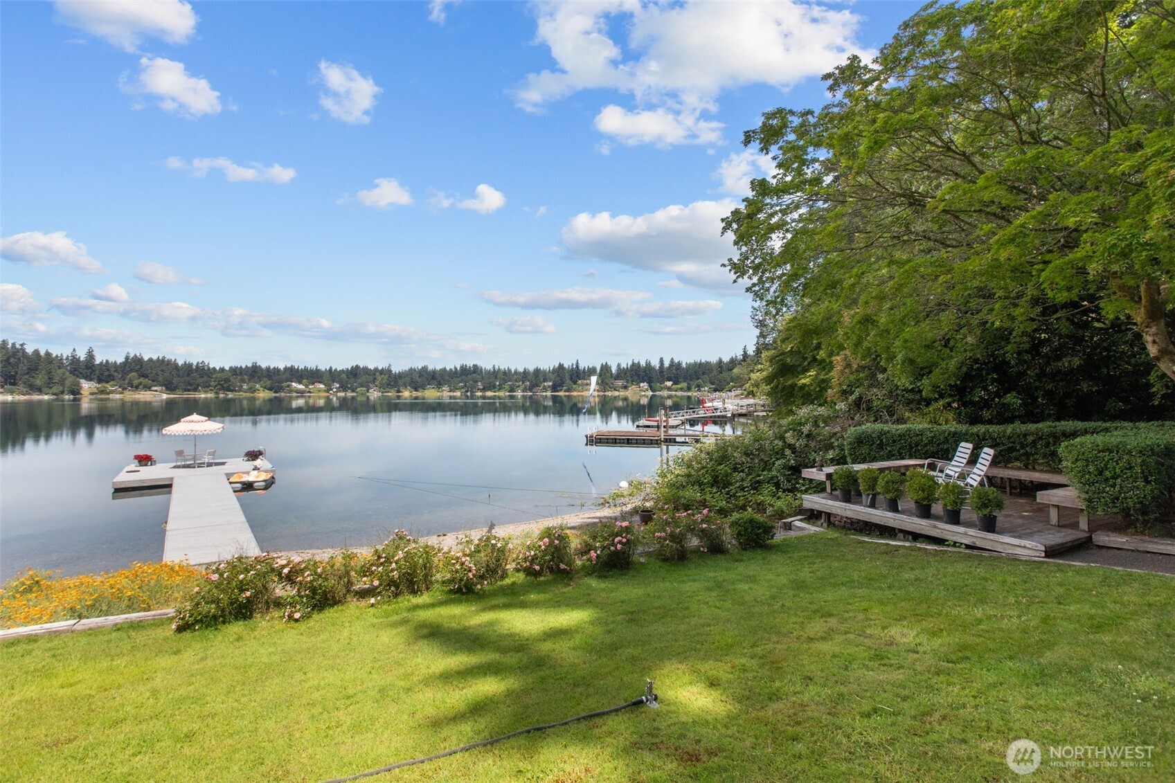 22 Loch Lane SW