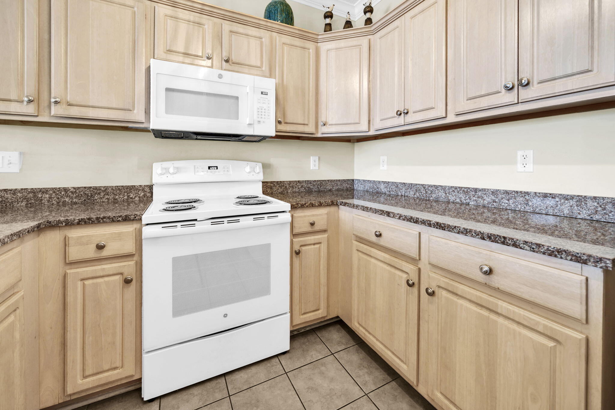 17545 Front Beach Road UNIT 1108